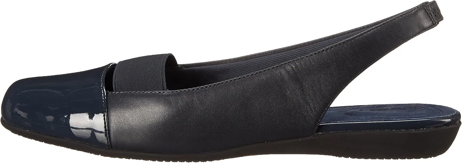 Trotters Women's Sarina Ballet Flat