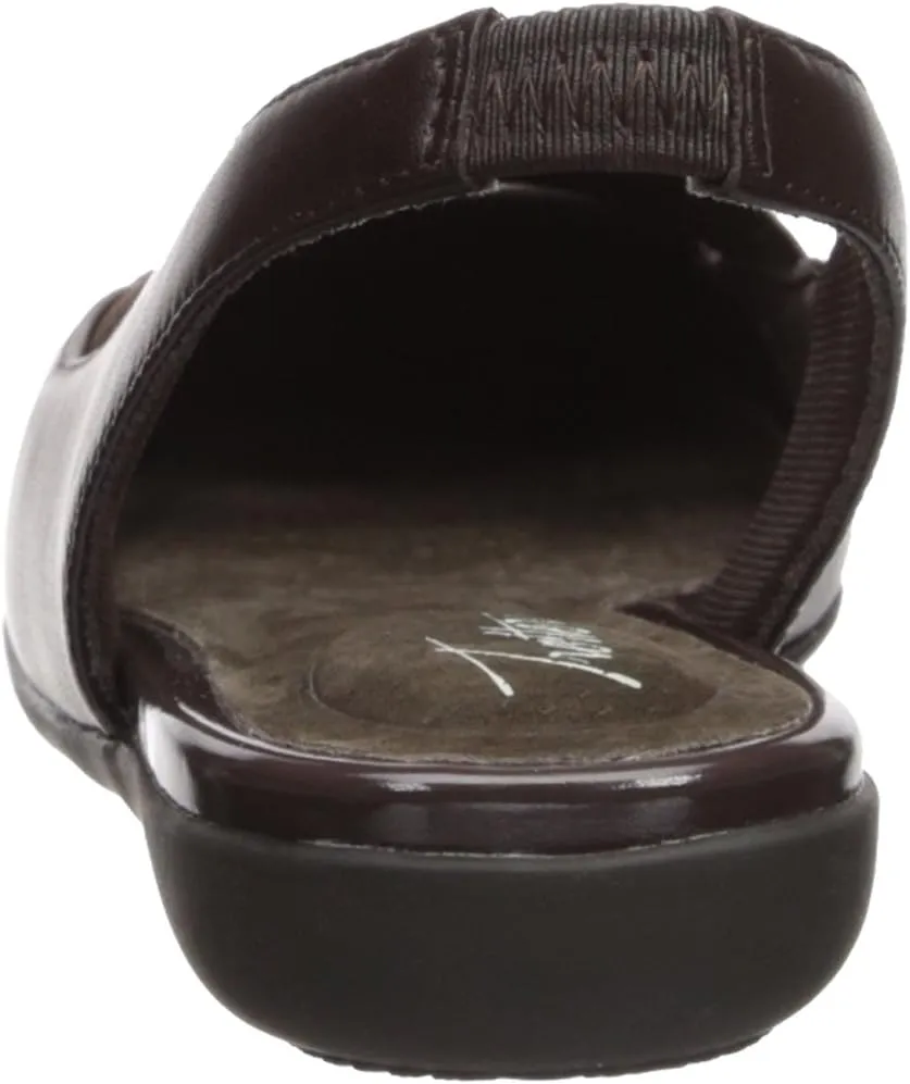 Trotters Women's Sarina Ballet Flat